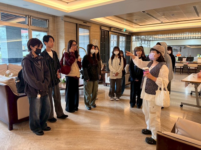 Mczh tw700x700 large24731