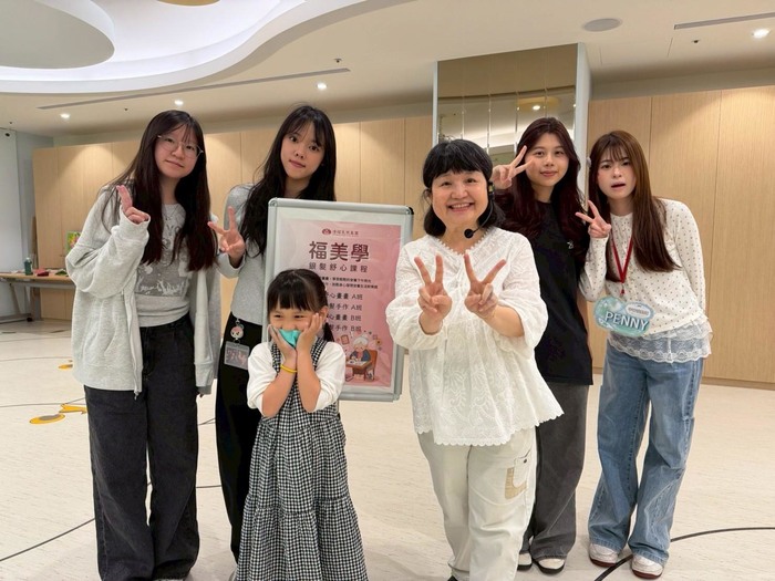 Mczh tw700x700 large24736