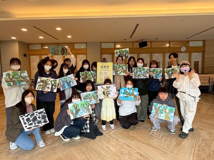 Mczh tw700x700 large24738